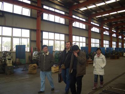 ���_˹�͑������ҏS�l�y�����y���a(ch��n)܇�g���D3��