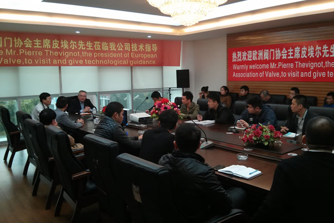 �W���y�T�f(xi��)����ϯƤ���������c�T���M(j��n)�м��g(sh��)����