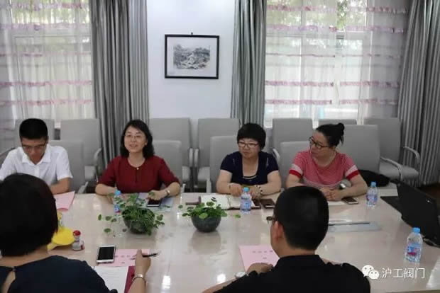 �Aͤ��hίί�T�����������hί����ӛ�O��ϼ