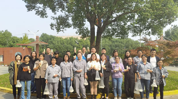 華亭鎮(zhèn)總工會活動進企項目之金秋十月護手霜DIY活動(圖6)